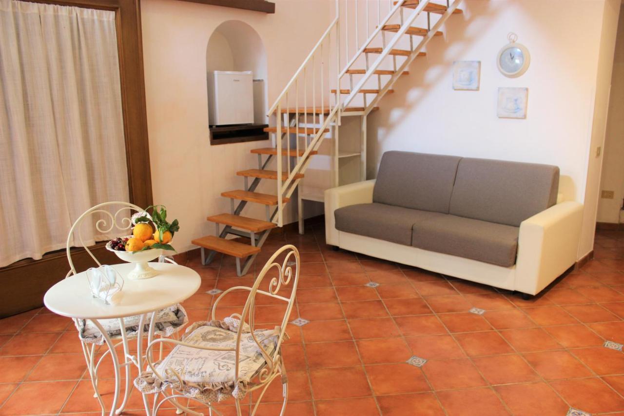B&B Country Chic Vico Equense Exterior foto